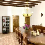 Spacious In Trabal With Private Pool And Jacuzzi 980 M²