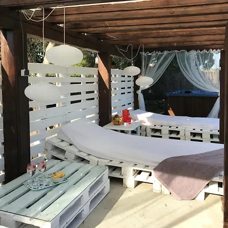 Villa Spacious In Trabal With Private Pool And Jacuzzi 980 M² Can Trabal