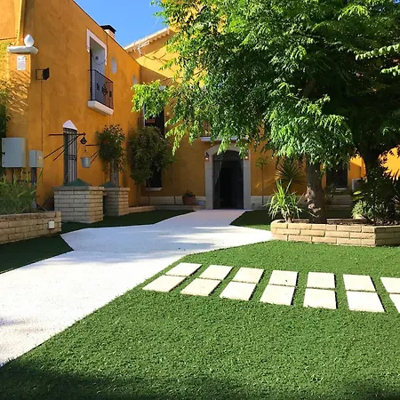 Spacious In Trabal With Private Pool And Jacuzzi 980 M² Villa *