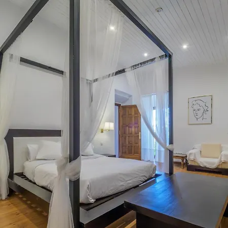 Spacious In Trabal With Private Pool And Jacuzzi 980 M² Villa Can Trabal