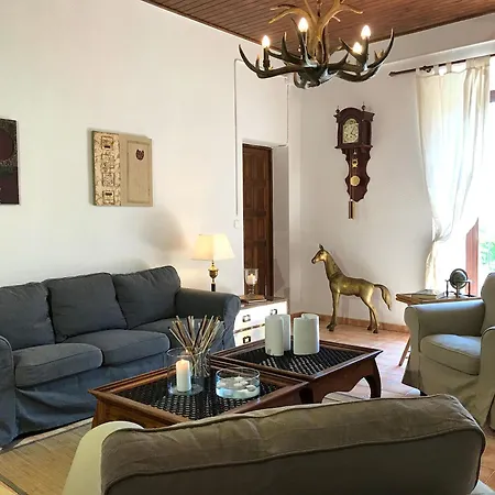 Spacious In Trabal With Private Pool And Jacuzzi 980 M² Can Trabal