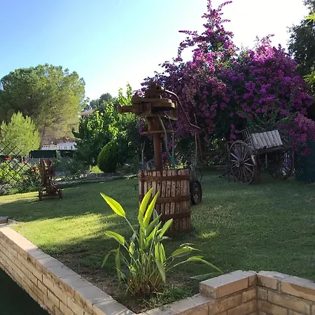 Spacious In Trabal With Private Pool And Jacuzzi 980 M² Villa *